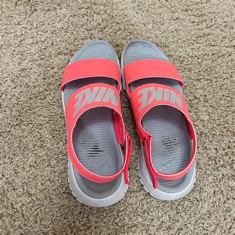 nike sportanzug damen pink|pink nike sandals.